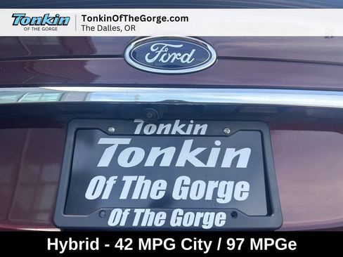 Used 2017 Ford Fusion Energi Titanium FWD image 21