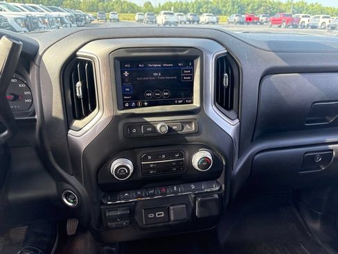 Used 2024 GMC Sierra 1500 Pro w/ Pro Value Package AWD/4WD image 15