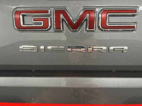 Certified 2023 GMC Sierra 1500 Elevation image 32