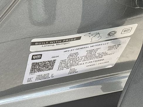 New 2026 Chevrolet Traverse LT w/ Sun and Wheel Package FWD image 27