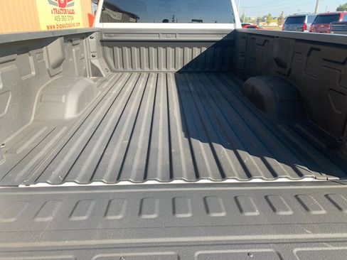 Used 2021 Chevrolet Silverado 2500 W/T w/ WT Convenience Package image 18