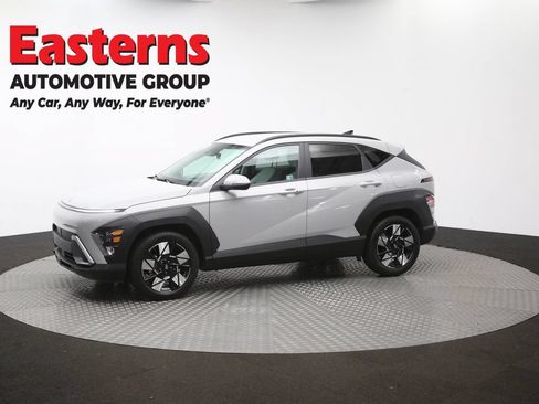 Used 2025 Hyundai Kona SEL FWD image 56