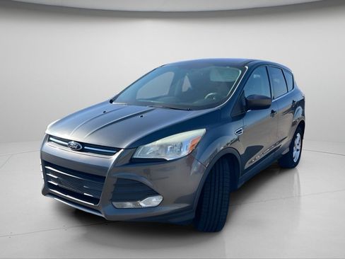 Used 2015 Ford Escape SE FWD image 14