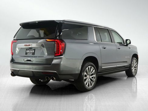 Used 2022 GMC Yukon XL Denali w/ Max Trailering Package image 5