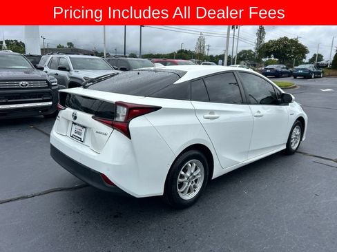Used 2022 Toyota Prius LE FWD image 13