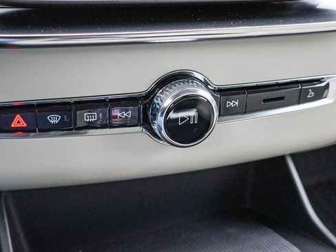 New 2026 Volvo XC90 T8 Ultra w/ Protection Package Premier image 34