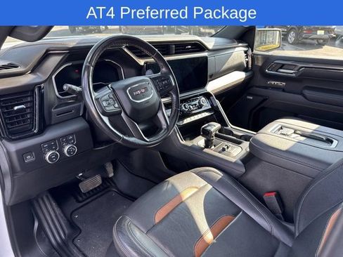 Used 2022 GMC Sierra 1500 AT4 w/ AT4 Premium Package AWD/4WD image 13