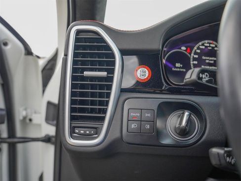 Used 2023 Porsche Cayenne GTS image 26