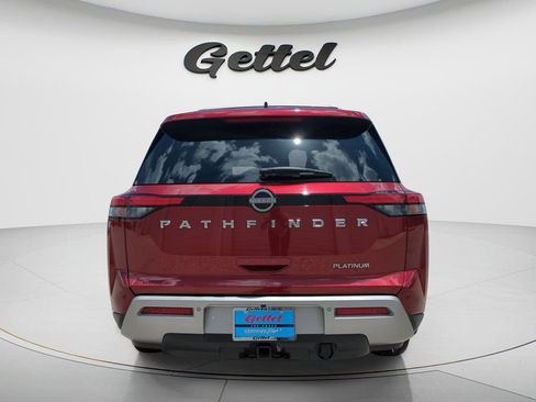 Certified 2022 Nissan Pathfinder Platinum w/ Cargo Package FWD image 6