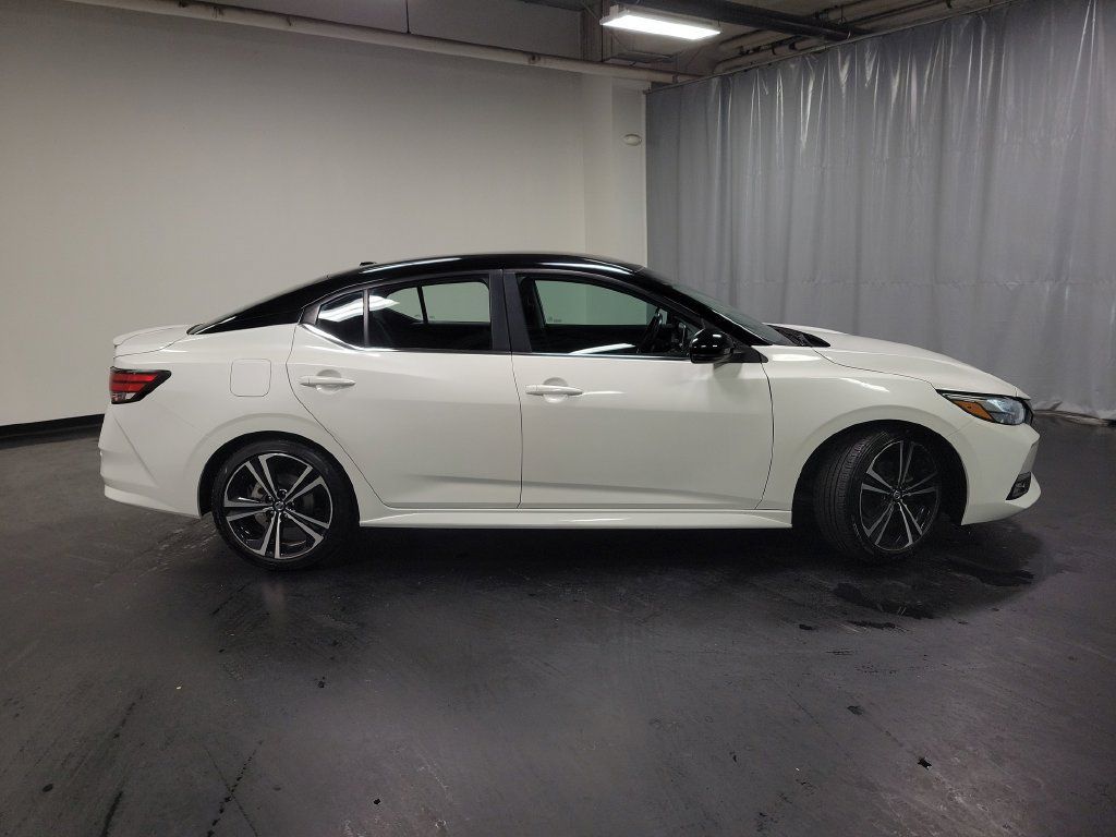 Used 2022 Nissan Sentra SR FWD image 9