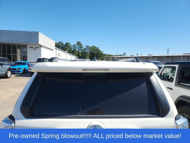 Used 2021 Toyota 4Runner SR5 Premium w/ Moonroof Package RWD image 5