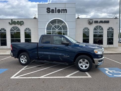 Used 2023 RAM 1500 Big Horn AWD/4WD image 1