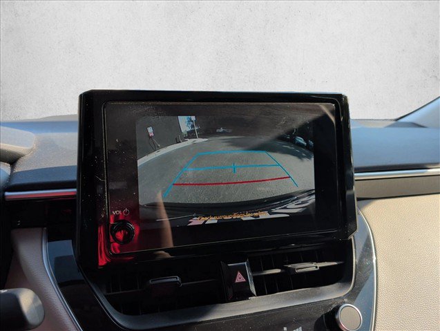 Used 2024 Toyota Corolla LE FWD image 16
