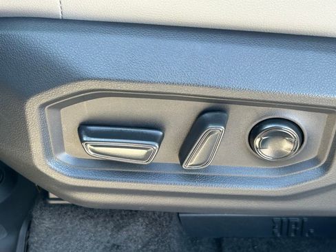 New 2026 Toyota Tundra Limited AWD/4WD image 27