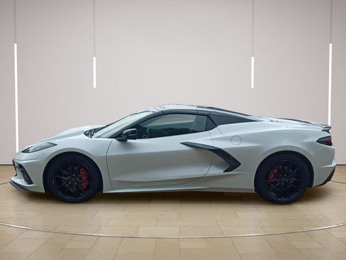 Used 2025 Chevrolet Corvette Stingray Preferred Conv w/ Battery Protection Package RWD image 13