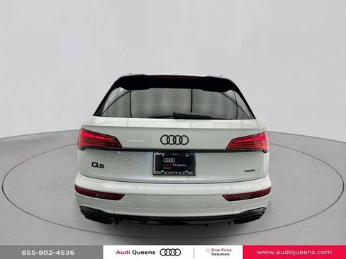 Used 2025 Audi Q5 2.0T Premium Plus w/ Premium Plus Package AWD/4WD image 3