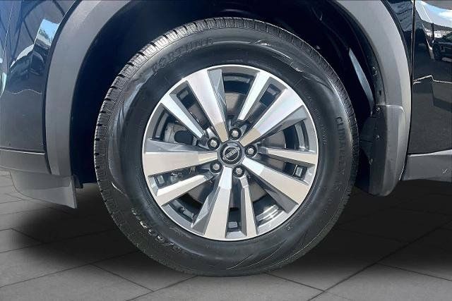 Certified 2024 Nissan Pathfinder SL FWD image 11