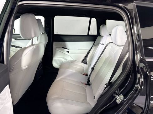 New 2026 Jeep Cherokee Laredo AWD/4WD image 19