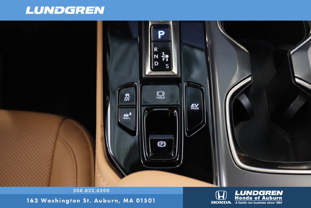Used 2024 Lexus NX 350h AWD w/ Vision Package image 30