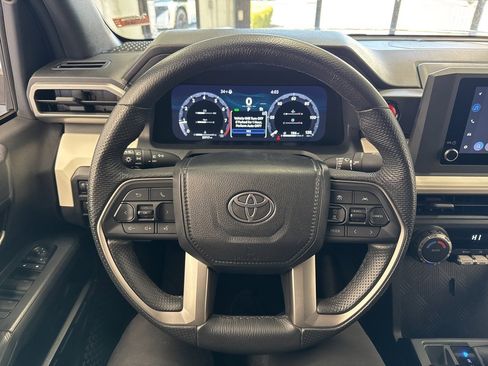 Certified 2024 Toyota Tacoma TRD Off-Road image 17