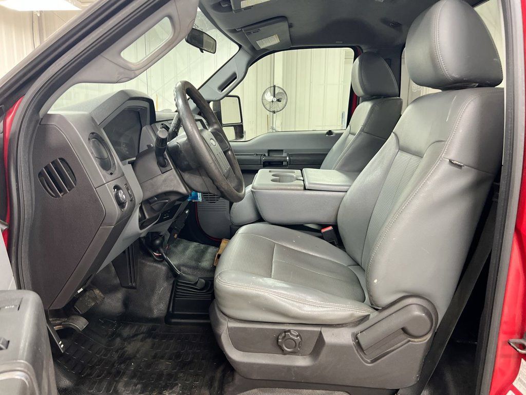 Used 2014 Ford F250 XL w/ Power Equipment Group AWD/4WD image 18