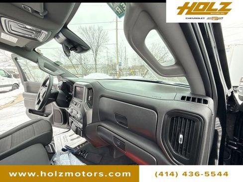 Certified 2024 GMC Sierra 1500 Pro w/ Pro Value Package image 27