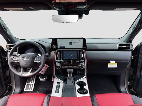 New 2026 Lexus LX 600 F Sport AWD/4WD image 2