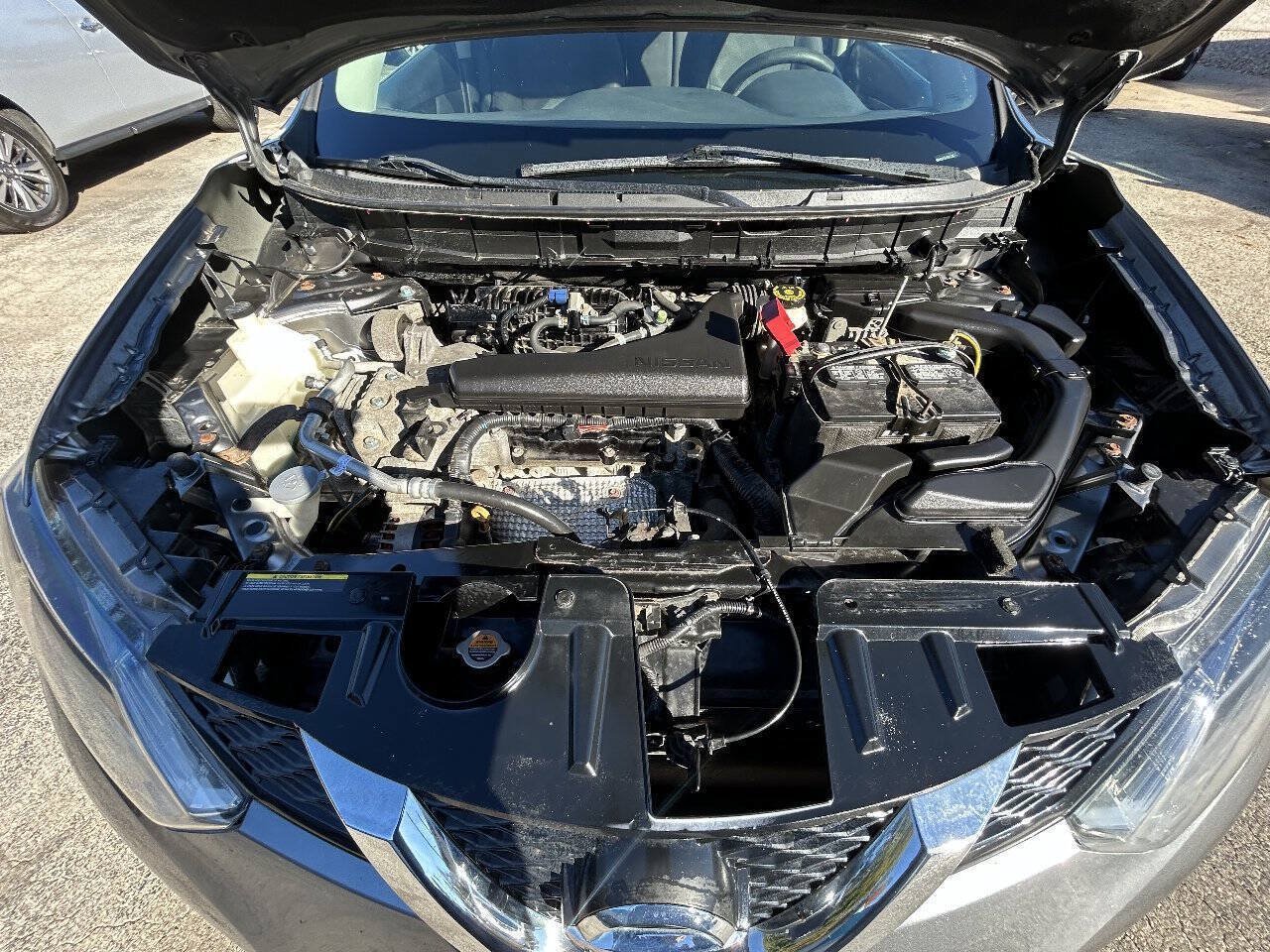 Used 2016 Nissan Rogue S FWD image 15