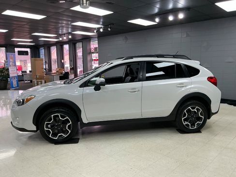 Used 2015 Subaru Crosstrek 2.0i Limited w/ Popular Package #2 AWD/4WD image 7