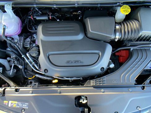 New 2026 Chrysler Pacifica Pinnacle image 23