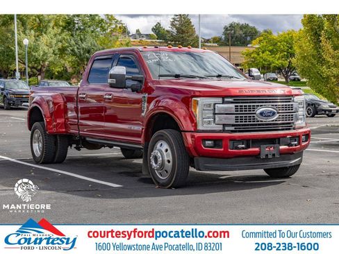 Used 2018 Ford F450 Platinum w/ Platinum Ultimate Package image 1