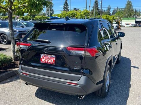 Certified 2025 Toyota RAV4 XLE AWD/4WD image 7