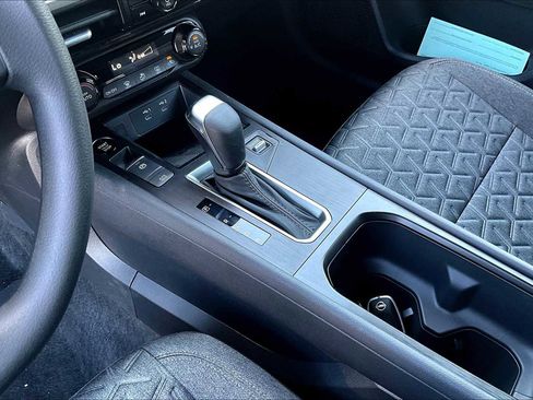 New 2026 Nissan Kicks SV image 11