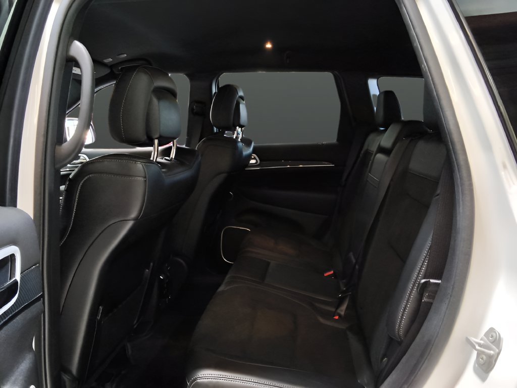 Used 2021 Jeep Grand Cherokee SRT AWD/4WD image 13