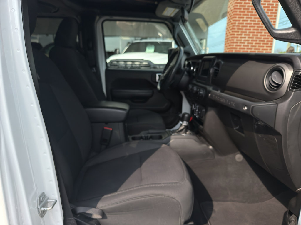Certified 2022 Jeep Wrangler Unlimited Sport AWD/4WD image 19