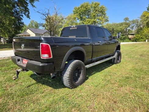 Used 2015 RAM 2500 Limited image 4