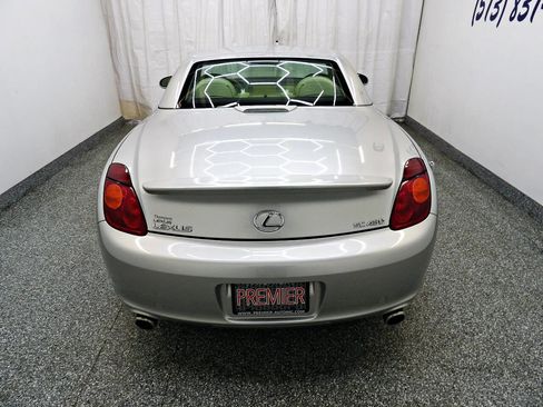 Used 2004 Lexus SC 430 Convertible image 5