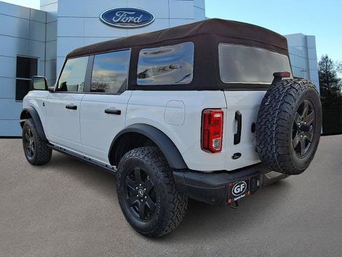 Certified 2024 Ford Bronco Black Diamond image 4