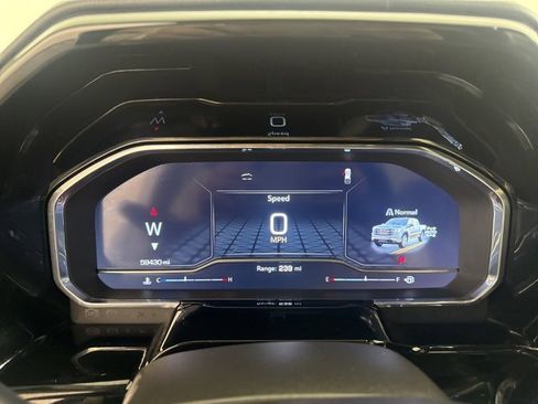 Used 2023 GMC Sierra 1500 SLT w/ SLT Premium Package image 29