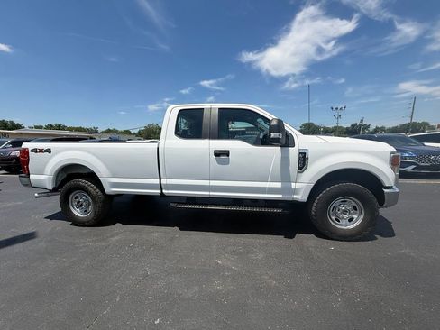 Used 2022 Ford F350 XL w/ Power Equipment Group AWD/4WD image 2