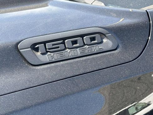 Used 2019 RAM 1500 Big Horn AWD/4WD image 10