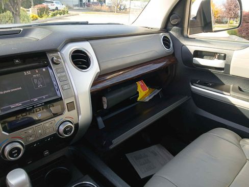 Used 2015 Toyota Tundra Limited image 22