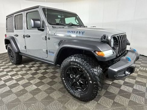 Used 2023 Jeep Wrangler Unlimited w/ Cold Weather Group AWD/4WD image 2