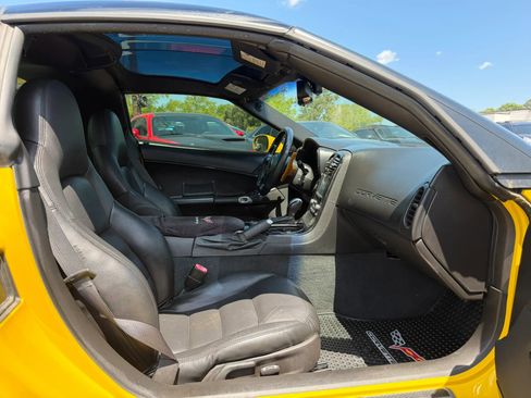 Used 2008 Chevrolet Corvette Coupe RWD image 19