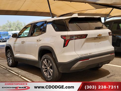 Used 2026 Chevrolet Equinox LT AWD/4WD image 5
