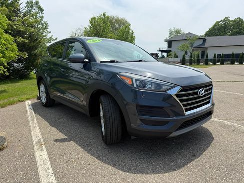 Used 2019 Hyundai Tucson SE AWD/4WD image 3