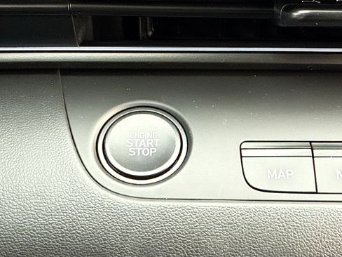 New 2026 Hyundai Elantra Sport image 8