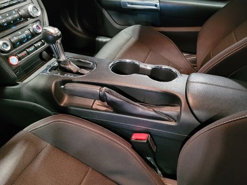 Used 2016 Ford Mustang Coupe w/ Equipment Group 051A RWD image 26