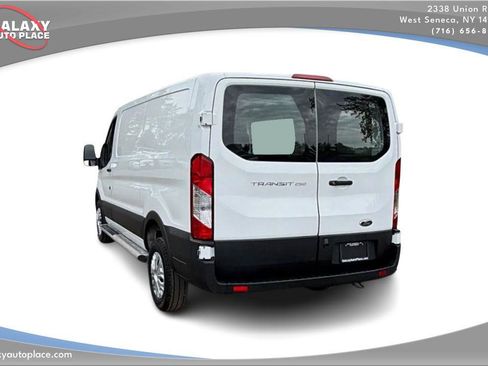 Used 2024 Ford Transit 250 Low Roof w/ Exterior Upgrade Package RWD image 7