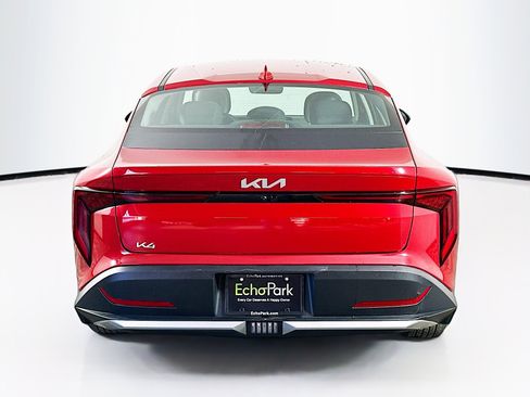 Used 2025 Kia K4 LXS image 7